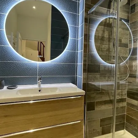 Au Jardin De La Basilique דירה *