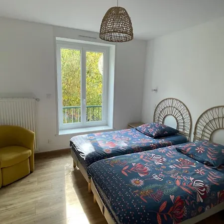 Au Jardin De La Basilique בולון-סור-מאר