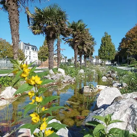 Apartamento Au Jardin De La Basilique *