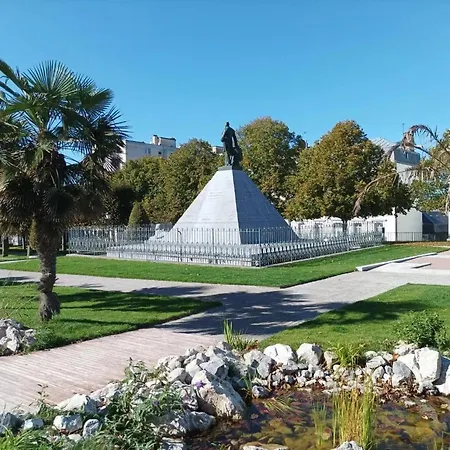 Au Jardin De La Basilique Boulogne-sur-Mer