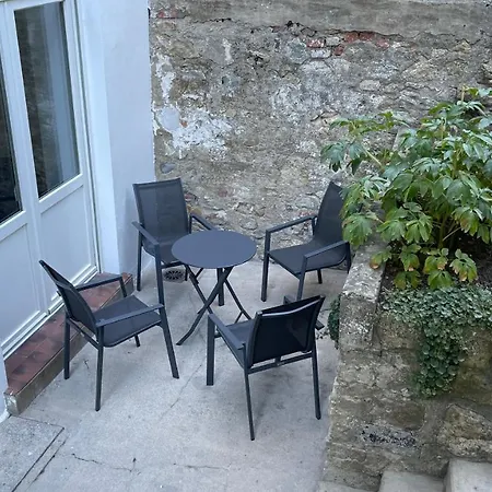 Au Jardin De La Basilique Boulogne-sur-Mer