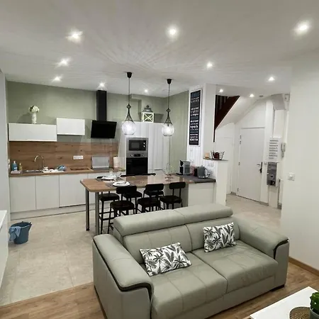 Apartamento Au Jardin De La Basilique